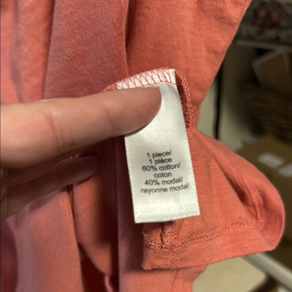 Maurices 3X Asymmetrical Orange Pink Blouse Short Sleeves - Picture 4 of 5